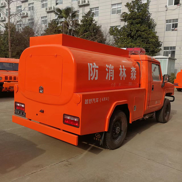 勇士雙排座四驅森林消防供水車